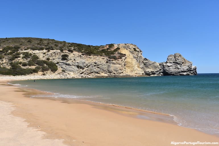 A selvagem Praia do Barranco, Algarve
