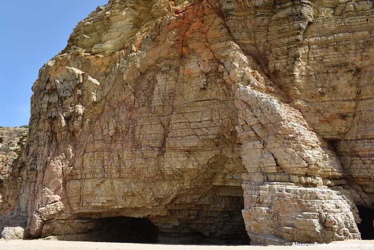 Gruta na Praia do Beliche, Sagres, Algarve