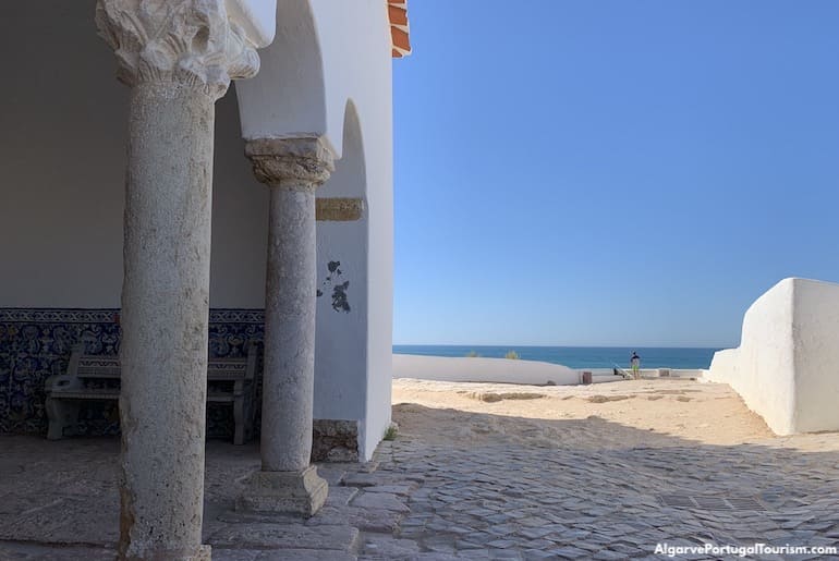 Capela de Nossa Senhora da Rocha, Algarve