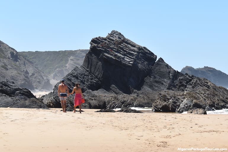 Praia do Vale dos Homens na Costa Vicentina, Algarve
