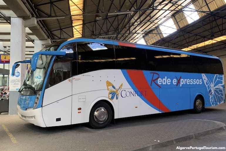 Autocarro expresso de Lisboa para o Algarve