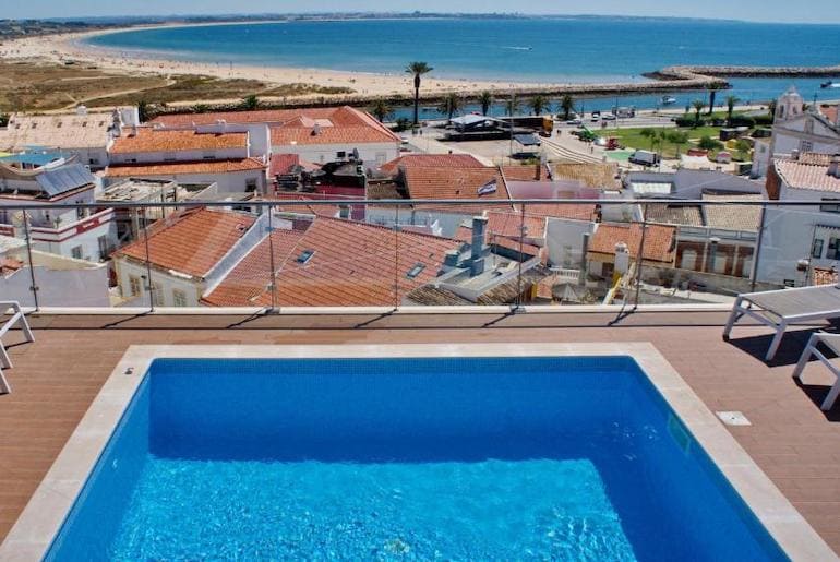 Topcity Hostel & Suites, Algarve