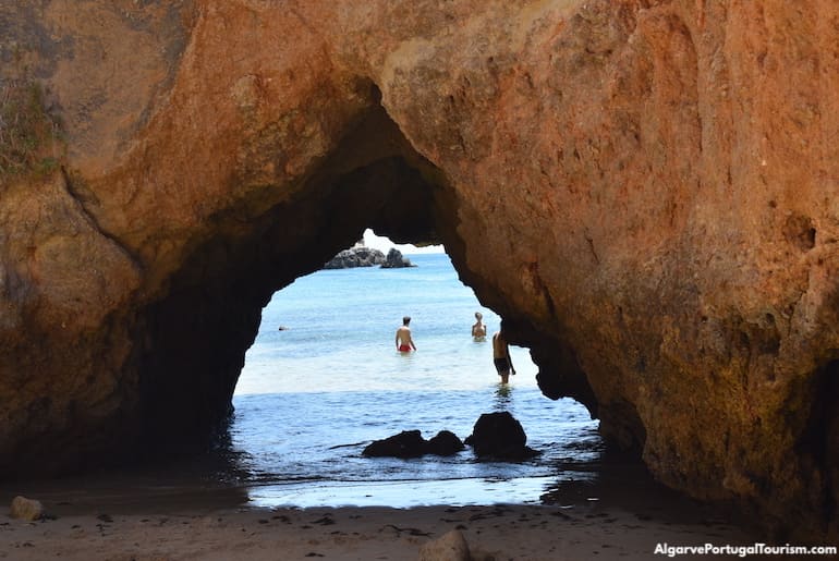 Tunnel that leads to Praia do Submarino, Algarve